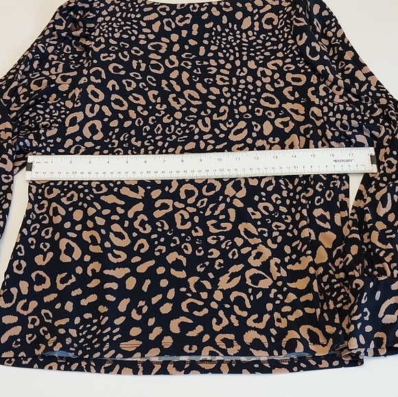 Ann Taylor Flowy Baggy Long Sleeve Cheetah Print Blouse Size L - Picture 7 of 10